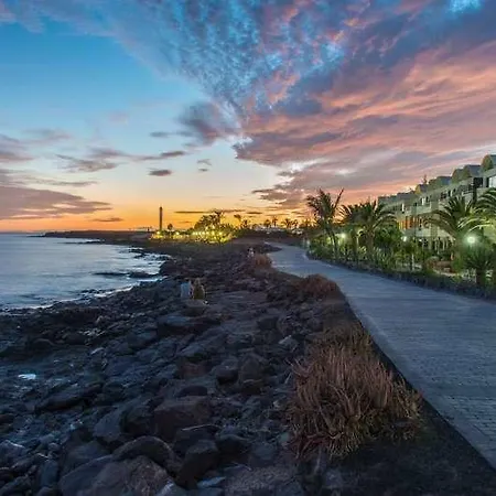 Zarryta Puerto del Carmen (Lanzarote)